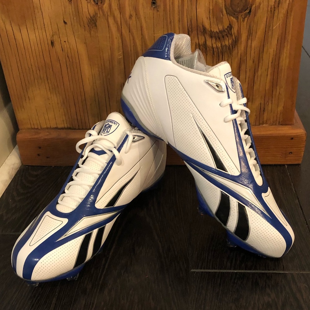 Reebok NWT NFL Burner Cleats